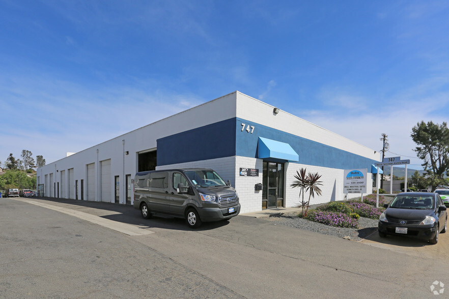 Primary Photo Of 747 Twin Oaks Valley Rd, San Marcos Manufacturing For Lease