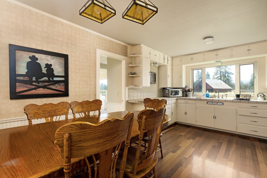 More Photos Of 41406 Lonquist Ln, Hat Creek Land For Sale