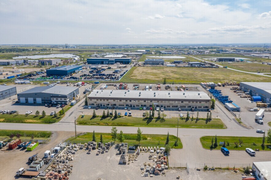 More Photos Of 285145 Wrangler Way, Rocky View No 44 Showroom For Lease