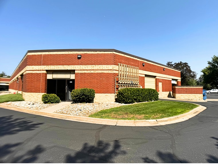 Primary Photo Of 2171 S Trenton Way, Denver Unknown For Lease