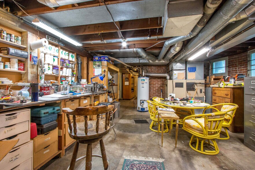 More Photos Of 608 W 6th St, The Dalles Specialty For Sale