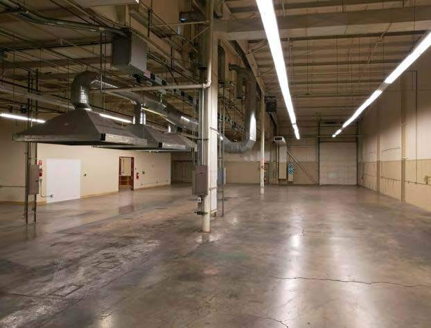 More Photos Of 27676 SW Parkway Ave, Wilsonville Manufacturing For Sale