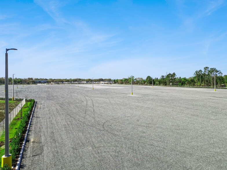 More Photos Of 17421 E Colonial Dr, Orlando Land For Lease