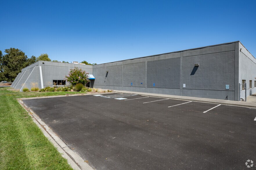 Primary Photo Of 3780 Flightline Dr, Santa Rosa Industrial For Lease