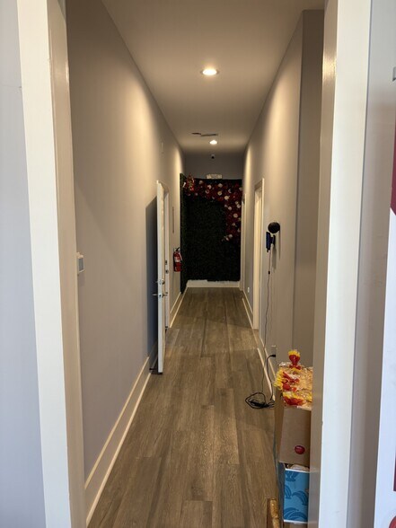 More Photos Of 19980 Franz Rd, Katy Warehouse For Lease