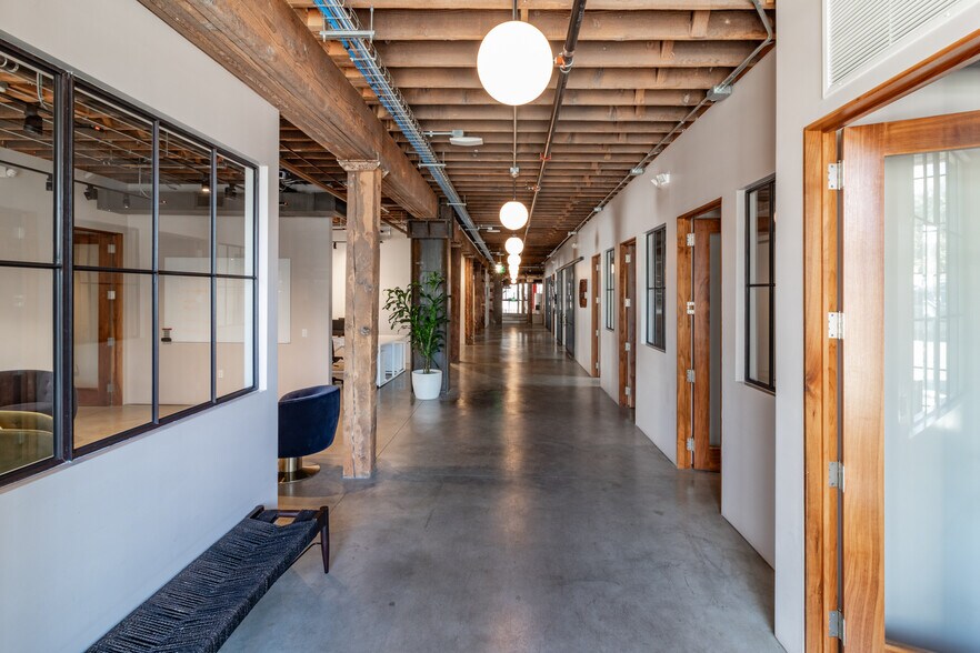 More Photos Of 759 N Spring St, Los Angeles Loft Creative Space For Lease
