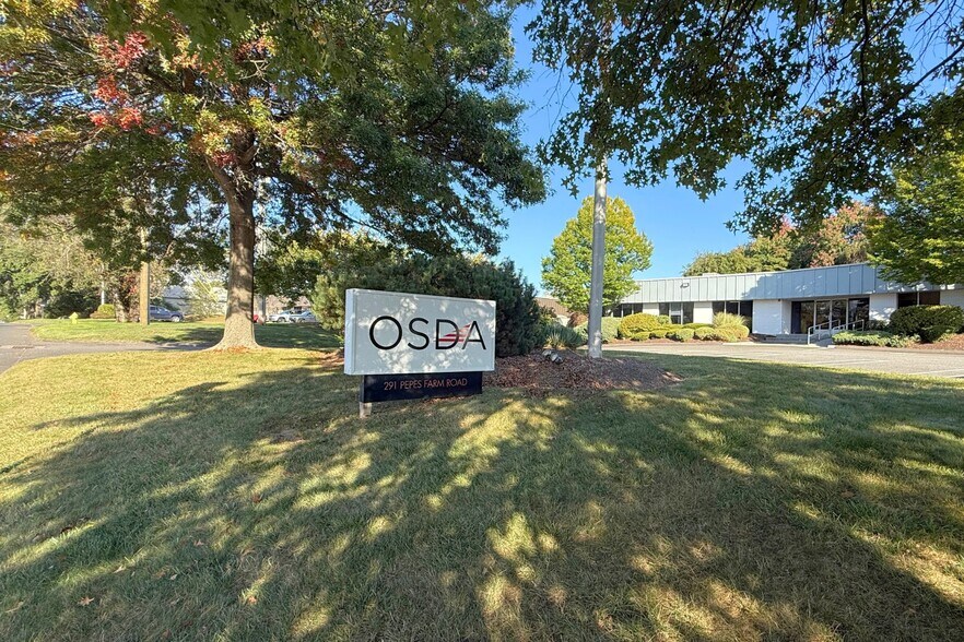 More Photos Of 291 Pepes Farm Rd, Milford Warehouse For Sale