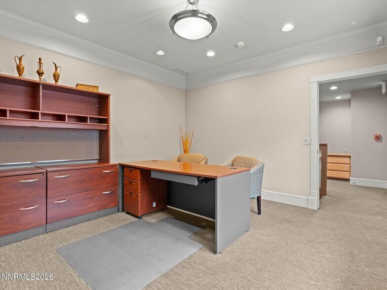 More Photos Of 441 W Plumb Ln, Reno Office For Sale