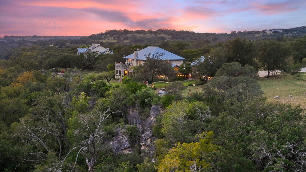 More Photos Of 5229 Hupedo Ranch Rd, Spicewood Specialty For Sale