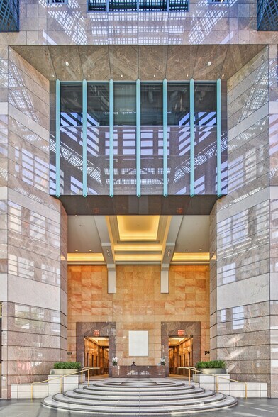 More Photos Of 601 S Figueroa St, Los Angeles Office For Lease