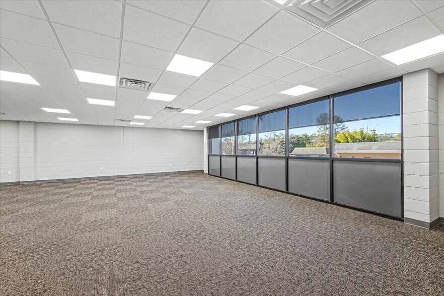 More Photos Of 369 Office Plaza Dr, Tallahassee Office For Lease