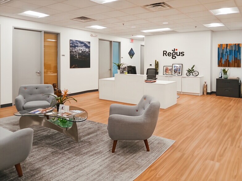 More Photos Of 16930 E Palisades Blvd, Fountain Hills Coworking Space