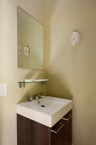 More Photos Of 81 N Main St, Ellenville Office Residential For Sale