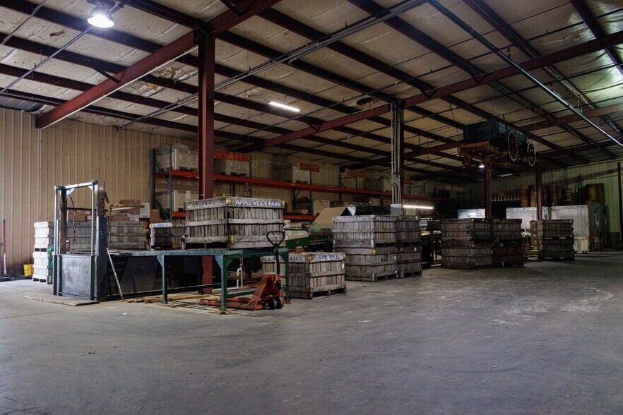 More Photos Of 63 Talona Spur Rd, Ellijay Freestanding For Sale