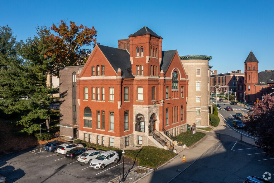 More Photos Of 39 Salisbury St, Worcester Office For Sale