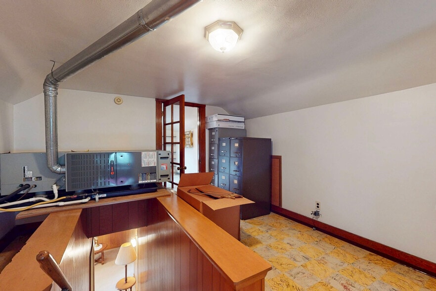 More Photos Of 3721 Main St, Weirton Funeral Home For Sale