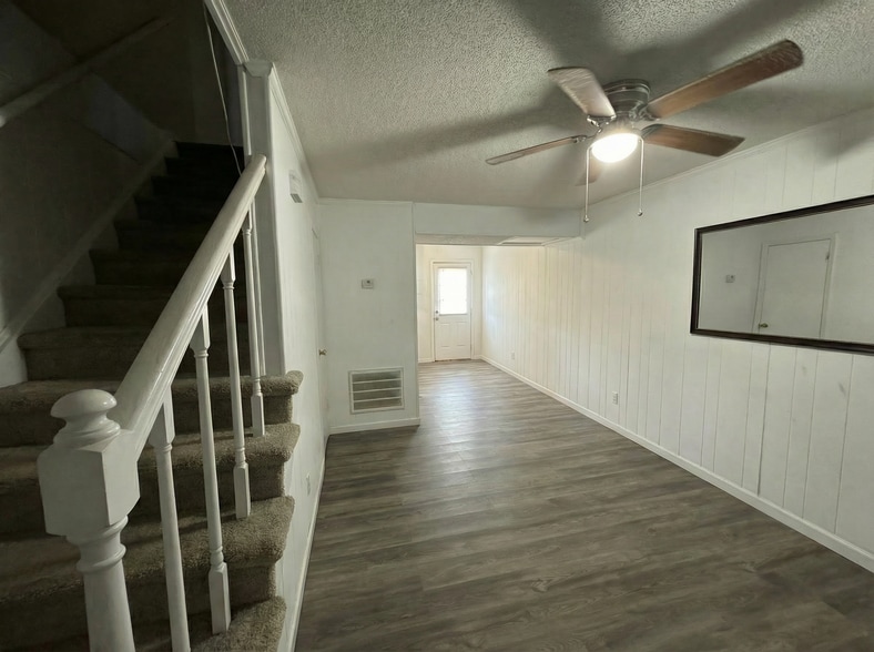 More Photos Of 118 Ethel Dr, Stanley Multifamily For Sale