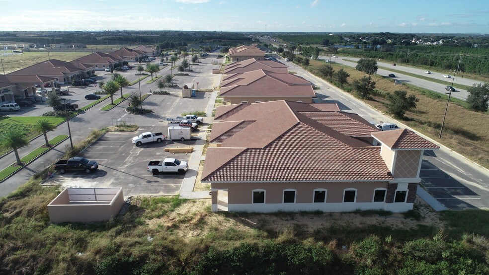 More Photos Of 2370 North Blvd W, Davenport Medical For Lease