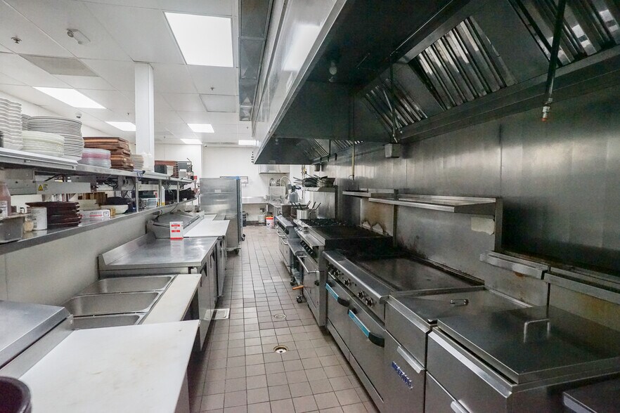 More Photos Of 1225 Canal Blvd, Ripon Restaurant For Sale