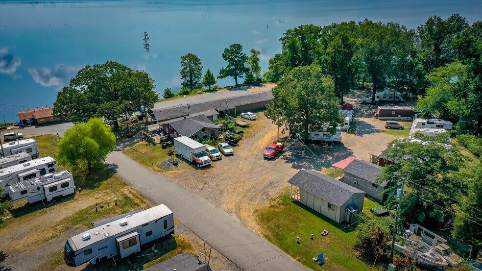 More Photos Of 18 Coffee Creek Lndg, Perryville Hotel For Sale