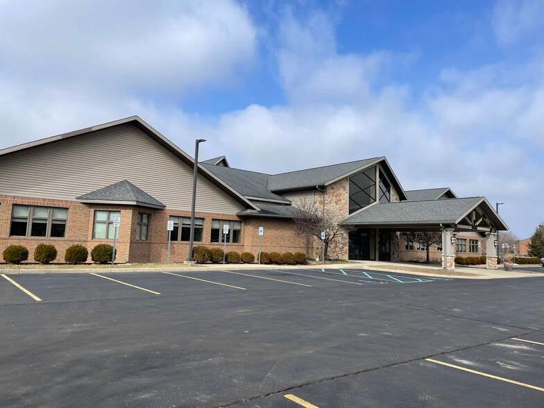 Primary Photo Of 3145 Benham Ave, Elkhart Loft Creative Space For Lease