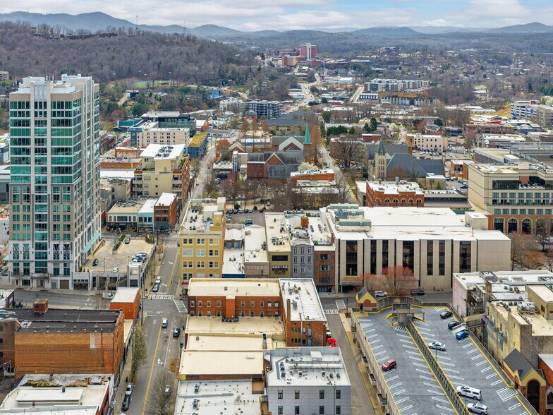More Photos Of 48 College St, Asheville General Retail For Lease