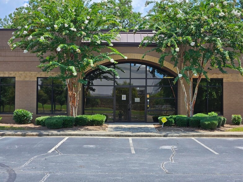 Primary Photo Of 3750 Naturally Fresh Blvd, Atlanta Office For Lease
