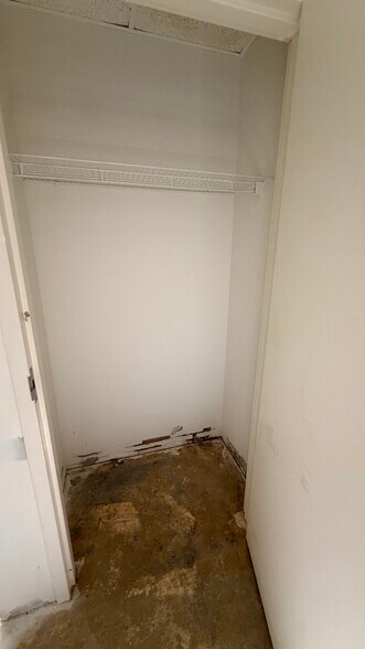 More Photos Of 3005 Lenora Church Rd, Snellville Office For Lease
