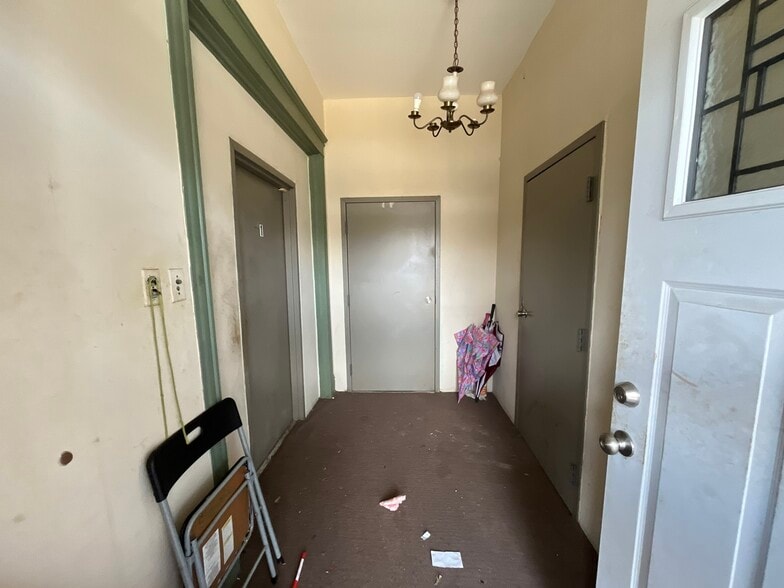 More Photos Of 1708 Mechanicsville Tpke, Richmond Multifamily For Sale