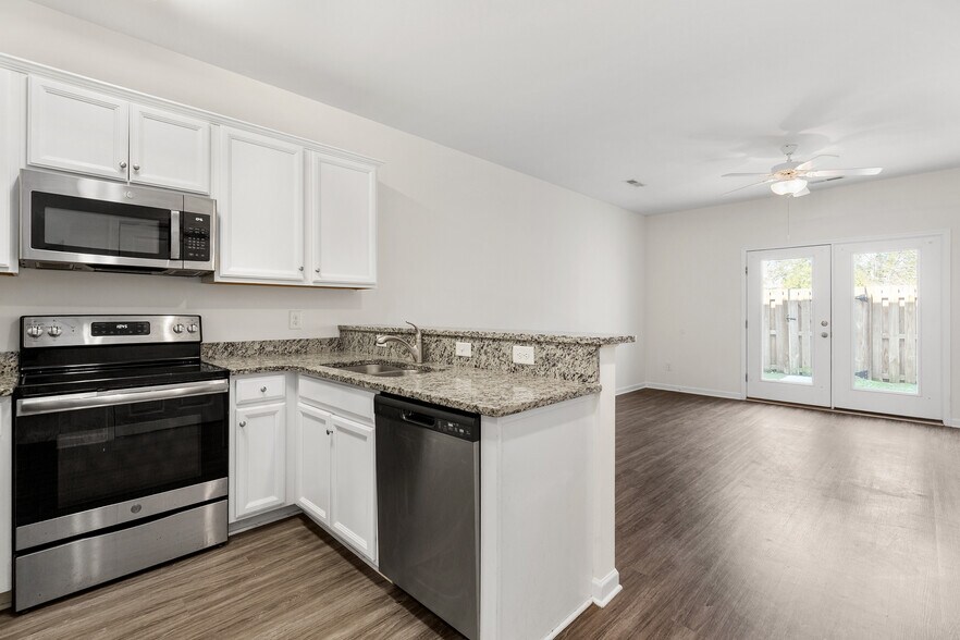 More Photos Of Village Rd @ Dresser Lane, Leland Apartments For Sale