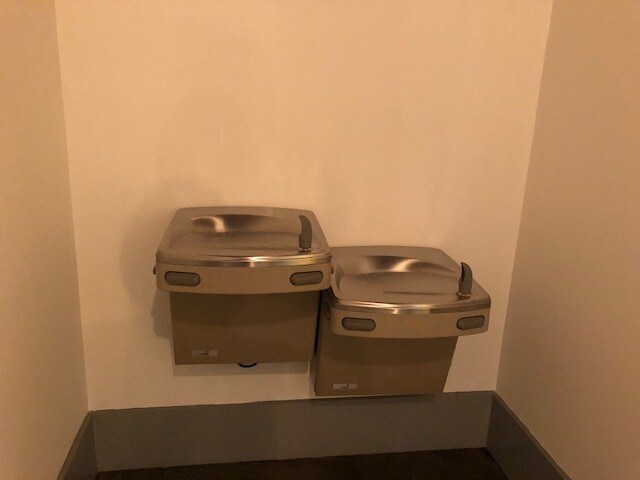 More Photos Of 624-626 New Bridge St, Jacksonville Storefront Retail Office For Sale