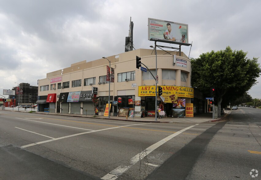 More Photos Of 369-383 N Western Ave, Los Angeles General Retail For Sale