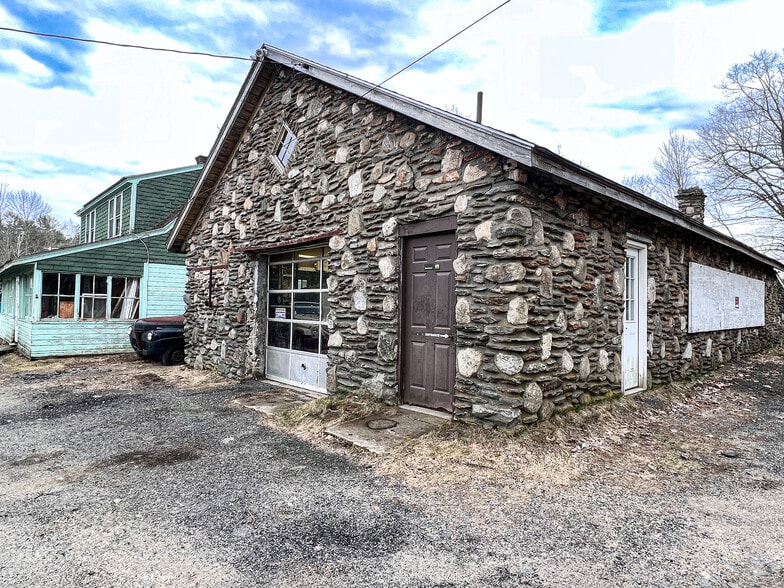 More Photos Of 217 Barre Paxton Rd, Rutland Storefront Retail Office For Sale