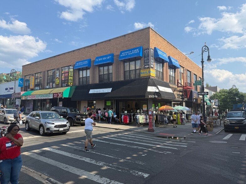 More Photos Of 2128-2138 White Plains Rd, Bronx General Retail For Sale