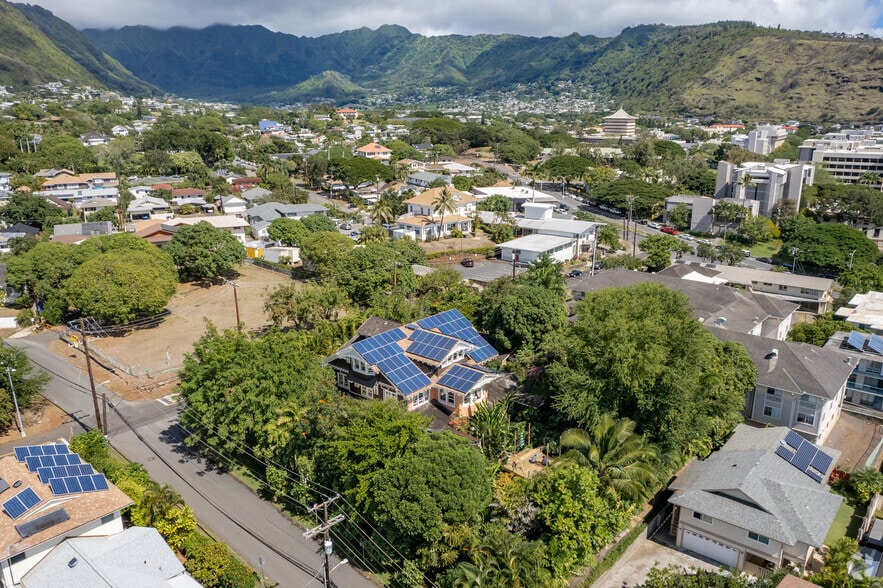 More Photos Of 2001 Vancouver Dr, Honolulu Hospitality For Sale