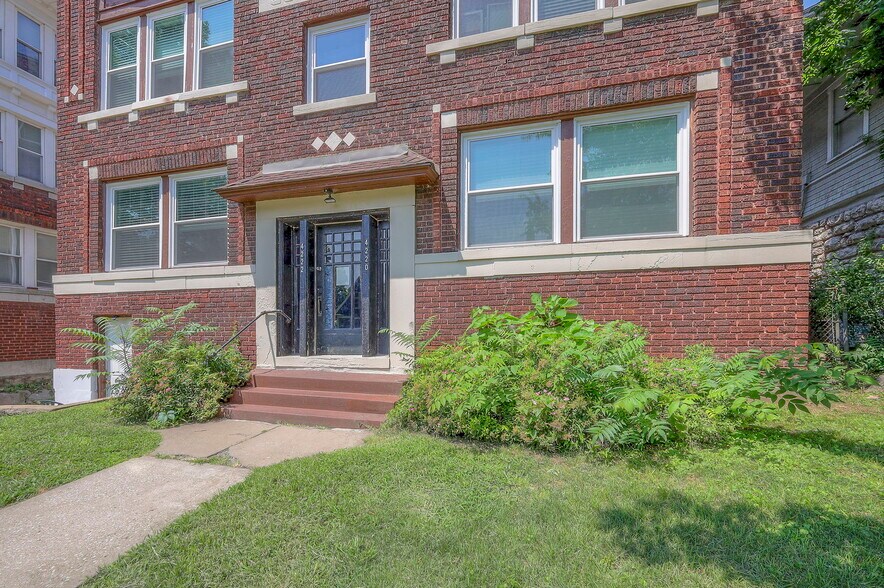 More Photos Of 4220 Harrison St, Kansas City Apartments For Sale