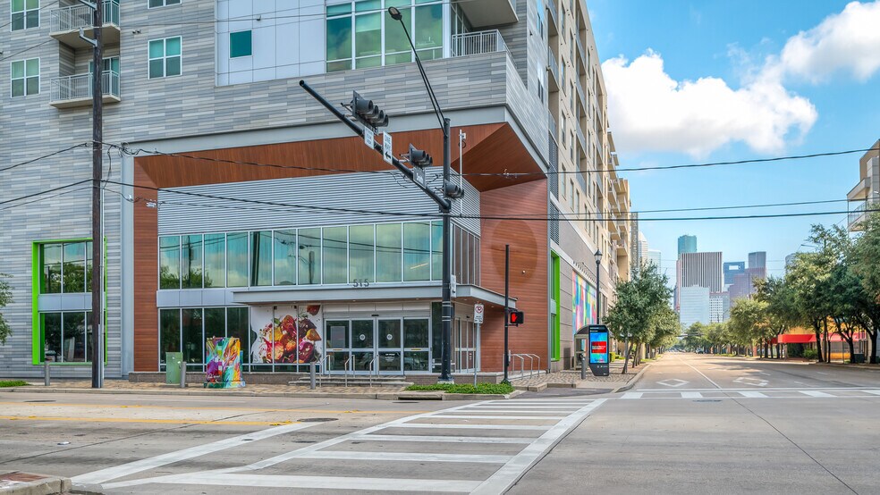 More Photos Of 515 Elgin St, Houston Apartments For Lease