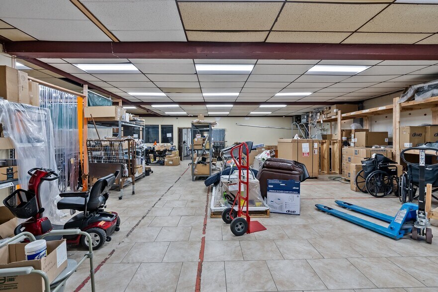 More Photos Of 2814-2818 E Allegheny Ave, Philadelphia Storefront Retail Office For Lease