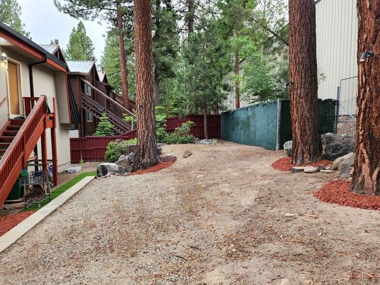 More Photos Of 866 Southwood Blvd, Incline Village Apartments For Sale