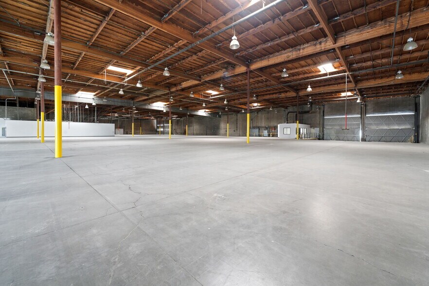 More Photos Of 7100 Village Dr, Buena Park Warehouse For Sale