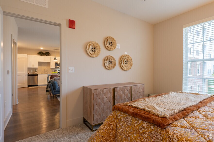 More Photos Of 10945 Nuckols Rd, Glen Allen Apartments For Sale