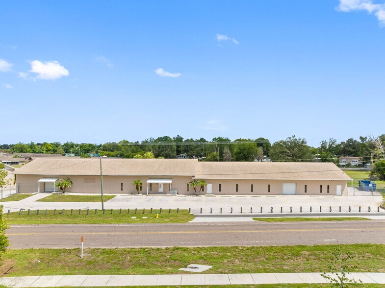 More Photos Of 9610 Harney Rd, Thonotosassa Warehouse For Sale