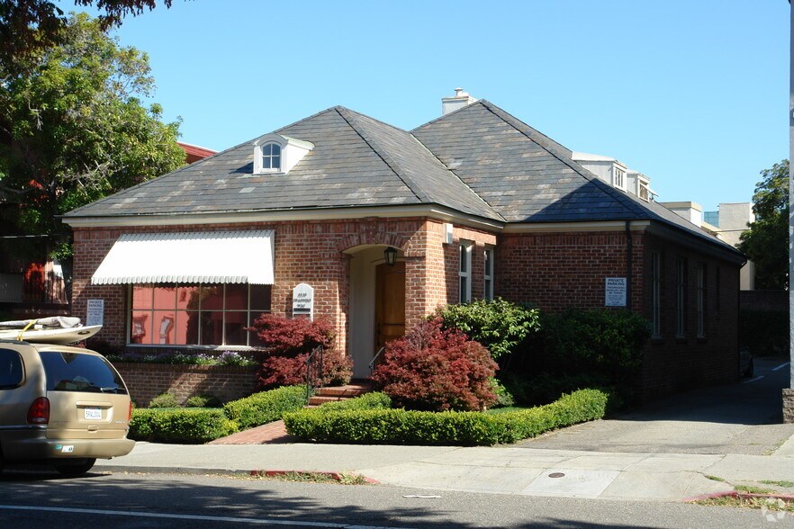 More Photos Of 2235 Channing Way, Berkeley Medical For Lease