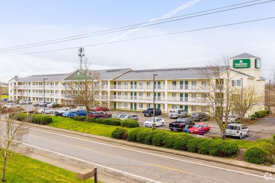 More Photos Of 3535 Fisher Rd NE, Salem Hotel For Sale