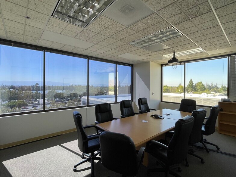 More Photos Of 2580 N 1st St, San Jose Office For Lease