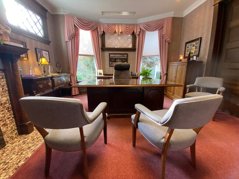 More Photos Of 505 N Market St, Wooster Office For Lease