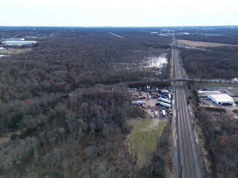 More Photos Of 6 Youngs Rd, Hamilton Township Land For Lease