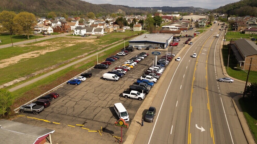 More Photos Of 1625 Commerce St, Wellsburg Auto Dealership For Sale