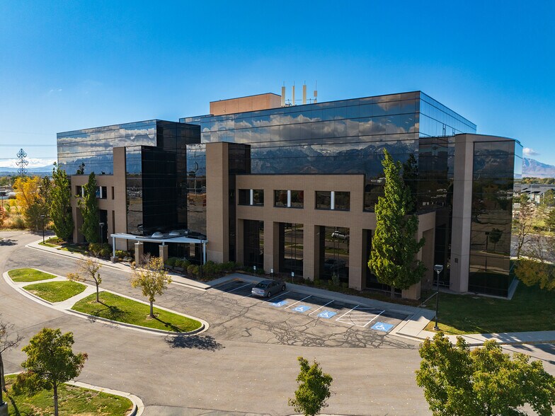 More Photos Of 2850 Decker Lake Dr, West Valley Unknown For Lease