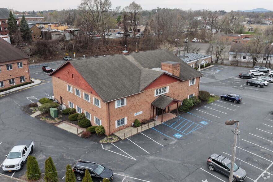 More Photos Of 100 Stockade Dr, Kingston Office For Lease